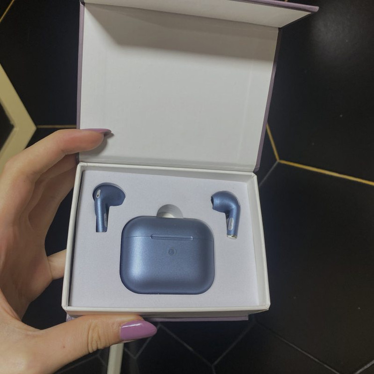 هدفون بیسیم Y42 ایرباد بلوتوث 5.3با قاب شارژ، (آبی)