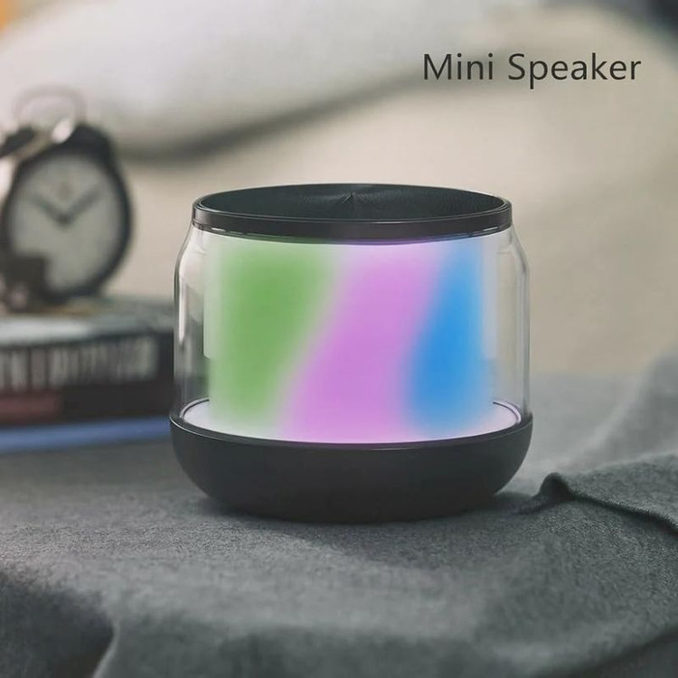 اسپیکر بلوتوثی RGB با صدای فراگیر ۳۶۰ درجه