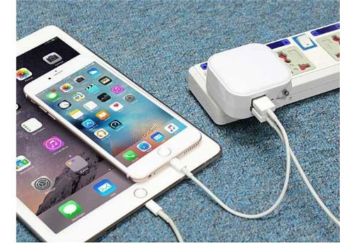 شارژر فندکی ماشین تاشو 2 در 1 با دو پورت USB مدل CH-316